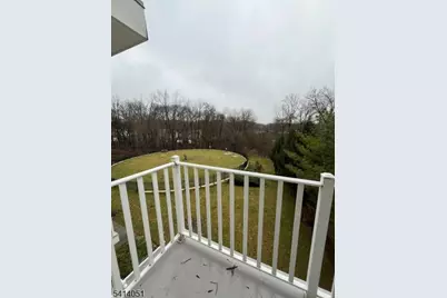 18 Ashley Ct, Hawthorne, NJ 07506 - Photo 36