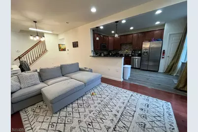 18 Ashley Ct, Hawthorne, NJ 07506 - Photo 12