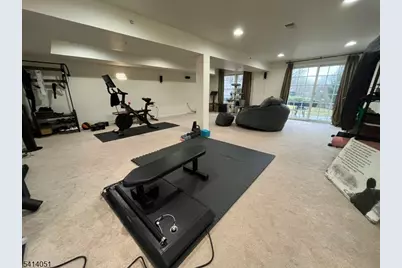 18 Ashley Ct, Hawthorne, NJ 07506 - Photo 22