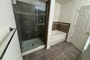 18 Ashley Ct, Hawthorne, NJ 07506 - Photo 2