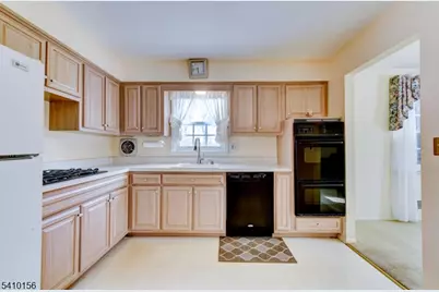 1366 Spur Ct, Bridgewater, NJ 08807 - Photo 12