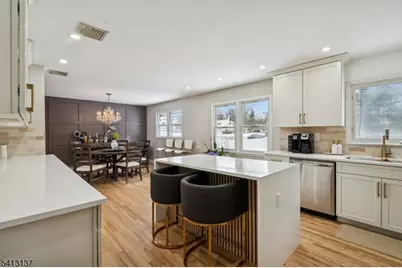 5 Summit Ave, Mount Olive, NJ 07828 - Photo 8