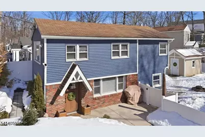 25 Bucknell Way, Hopatcong, NJ 07843 - Photo 1