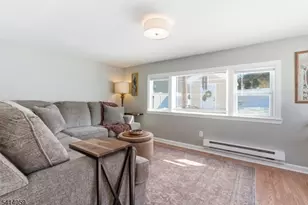 25 Bucknell Way, Hopatcong, NJ 07843 - Photo 12