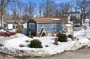 25 Bucknell Way, Hopatcong, NJ 07843 - Photo 2