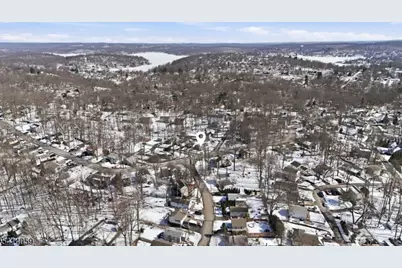 25 Bucknell Way, Hopatcong, NJ 07843 - Photo 34