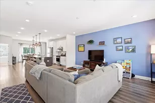 905 Abbe Rd, Little Falls Township, NJ 07424 - Photo 2