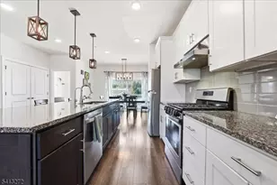 905 Abbe Rd, Little Falls Township, NJ 07424 - Photo 4