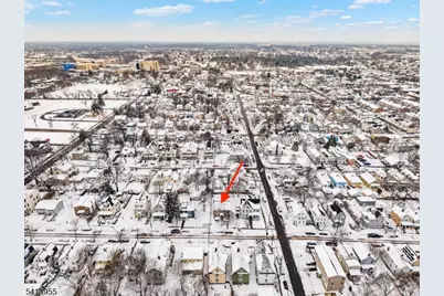 36 Baldwin St, New Brunswick, NJ 08901 - Photo 8