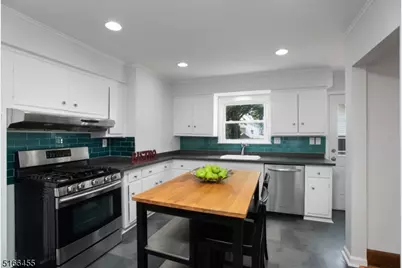 170 Carteret St, Glen Ridge, NJ 07028 - Photo 12