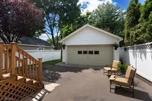 170 Carteret St, Glen Ridge, NJ 07028 - Photo 24