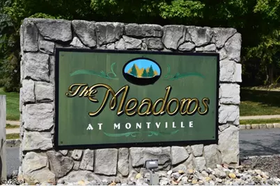 7 Hancock Ct, Montville Township, NJ 07045 - Photo 2