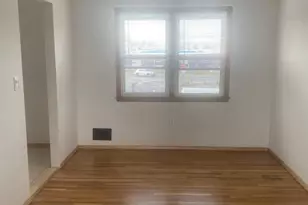 423 Clarkson Ave, Elizabeth, NJ 07202 - Photo 4