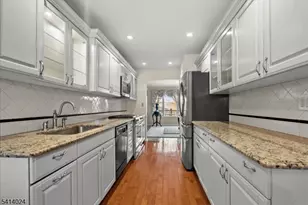 45 Cobblestone Terrace, Montville Township, NJ 07045 - Photo 6