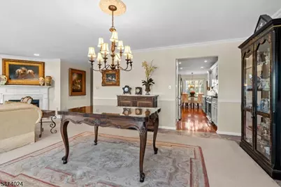 45 Cobblestone Ter, Montville Township, NJ 07045 - Photo 16