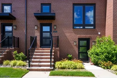 3 E Hartwick Dr, Montgomery Township, NJ 08558 - Photo 2