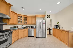 717 Regal Blvd, Livingston, NJ 07039 - Photo 32