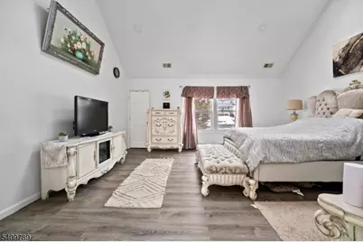 201 Newark Pompton Tpke, Wayne, NJ 07470 - Photo 16