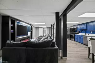 201 Newark Pompton Turnpike, Wayne, NJ 07470 - Photo 30