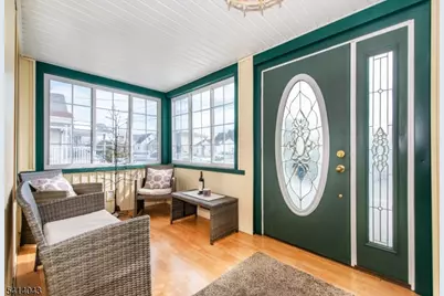 18 Johnson St, Clifton, NJ 07014 - Photo 2