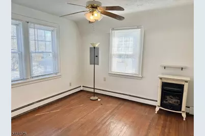 25-27 Newark Pompton Tpke, Wayne, NJ 07470 - Photo 10