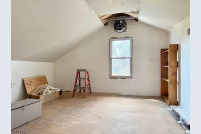 25-27 Newark Pompton Tpke, Wayne, NJ 07470 - Photo 12