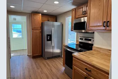 44 Oak St, Hamburg, NJ 07419 - Photo 14