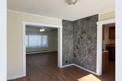 44 Oak St, Hamburg, NJ 07419 - Photo 10