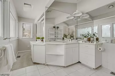 49 Farmersville Rd, Tewksbury Township, NJ 07830 - Photo 18