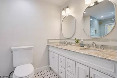 1 Briarcliff Rd, Morris Plains, NJ 07950 - Photo 18