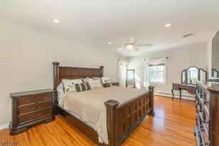 36 Flintlock Dr, Washington Township, NJ 07853 - Photo 24