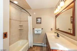 36 Flintlock Dr, Washington Township, NJ 07853 - Photo 32