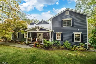 2 Briarcliff Ter, Kinnelon, NJ 07405 - Photo 2