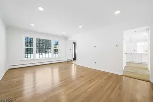 15 Glen Rd, Parsippany, NJ 07054 - Photo 12