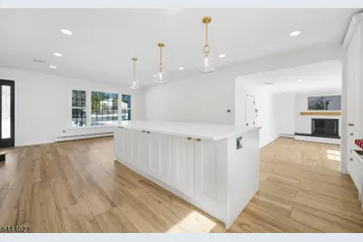 15 Glen Rd, Parsippany, NJ 07054 - Photo 6