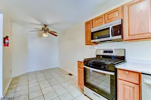 268 Dorset Ct, Piscataway Township, NJ 08854 - Photo 10