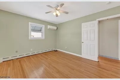 24 4th Ave, Woodbridge Township, NJ 07064 - Photo 18