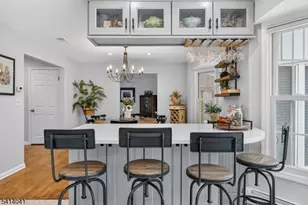 14 Bradford Ln, Bernards Township, NJ 07920 - Photo 4