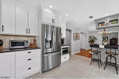 14 Bradford Lane, Bernards Township, NJ 07920 - Photo 6