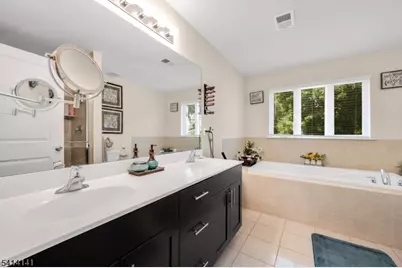 6 Jacob Way, Lopatcong Township, NJ 08865 - Photo 20