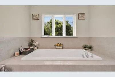 6 Jacob Way, Lopatcong Township, NJ 08865 - Photo 22