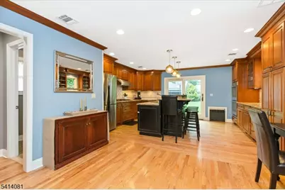 460 Grove St, Montclair, NJ 07043 - Photo 12