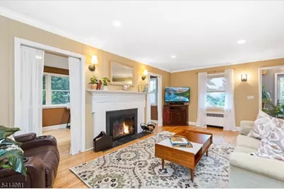 460 Grove St, Montclair, NJ 07043 - Photo 8