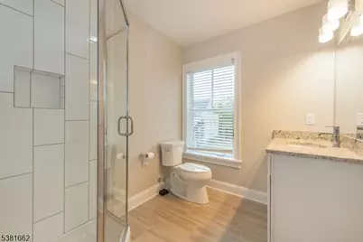 84 Auburn St, Paterson, NJ 07501 - Photo 10