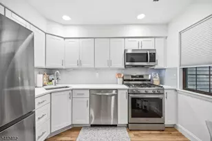 10 D New Bedford R, West Milford, NJ 07480 - Photo 6