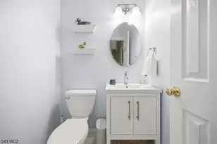 10 D New Bedford R, West Milford, NJ 07480 - Photo 10