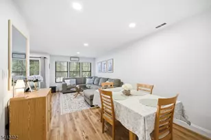 10 D New Bedford R, West Milford, NJ 07480 - Photo 4