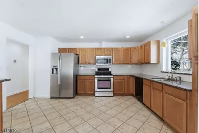 105 Hillside Ter, Lebanon Township, NJ 07830 - Photo 10