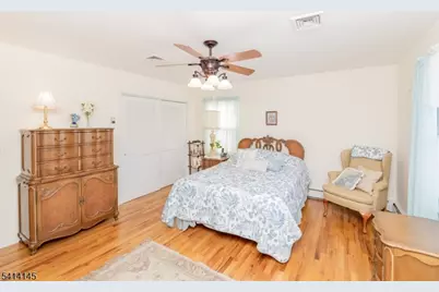 327 Mountain Lake Rd, Liberty Township, NJ 07838 - Photo 20