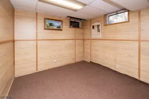 327 Mountain Lake Rd, Liberty Township, NJ 07838 - Photo 38